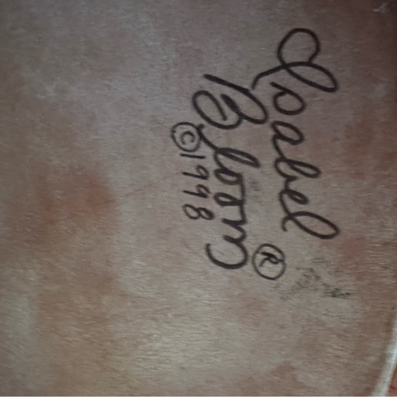 Isabel Bloom mother and child signed and retired piece. Soft pink color - Picture 5 of 10